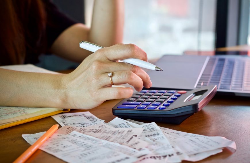 Grants and benefits to help you pay your energy bills